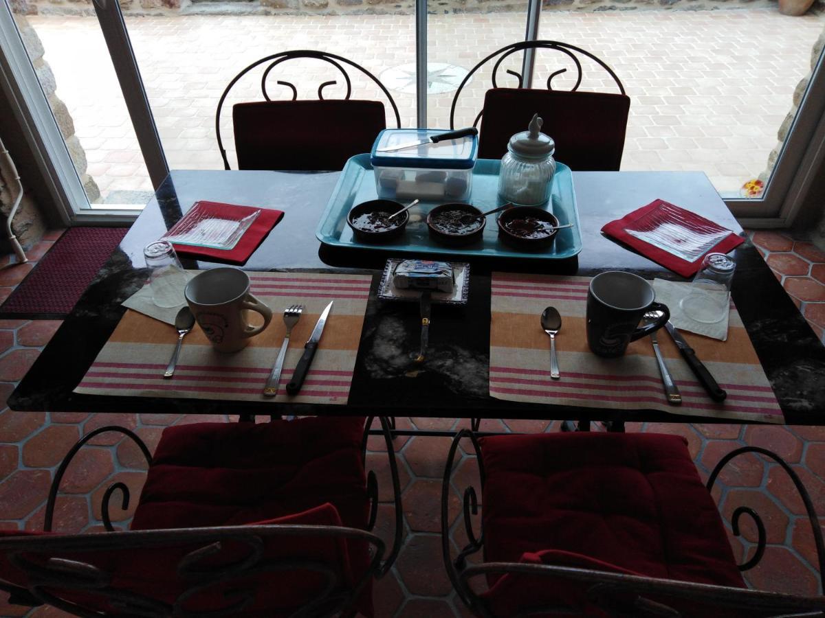 L'Tas De Cailloux Bed & Breakfast Cancale Exterior photo