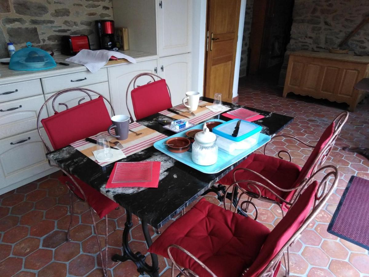 L'Tas De Cailloux Bed & Breakfast Cancale Exterior photo