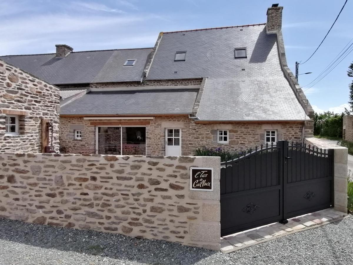 L'Tas De Cailloux Bed & Breakfast Cancale Exterior photo